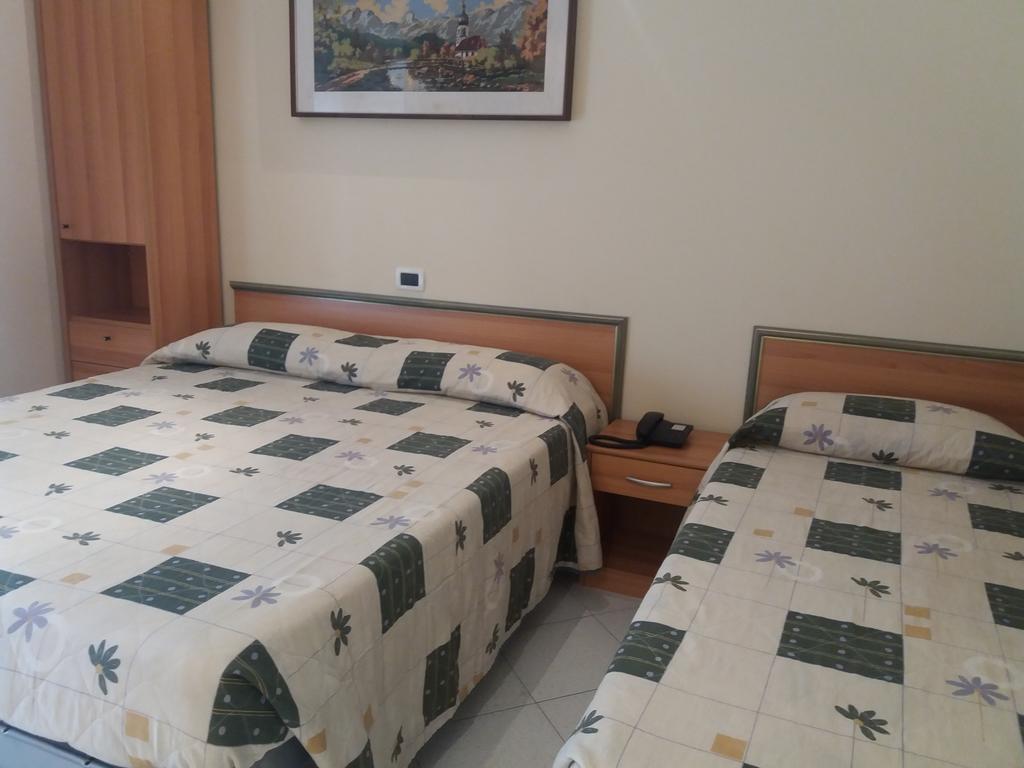 Hotel Al Ragno Cesenatico Eksteriør billede