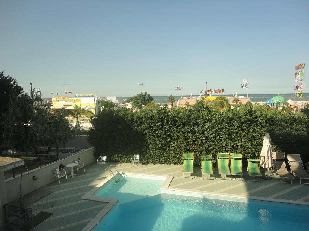 Hotel Al Ragno Cesenatico Eksteriør billede
